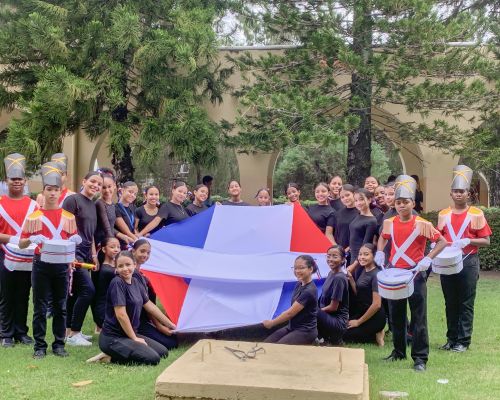 Estudiantes y docentes conmemoran el Día de la Independencia Nacional